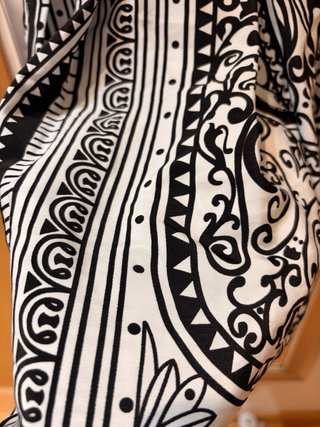Vestido tirantes negro y blanco EXOTIK
