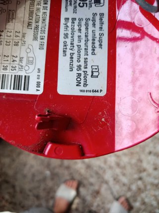 Tapa Depósito Seat Ibiza 6L Roja