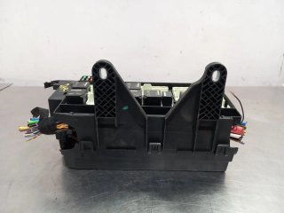 Caja reles / fusibles JAGUAR XF