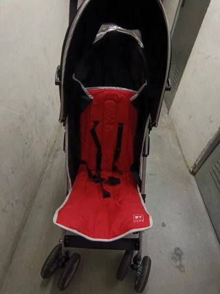 Silla de paseo paraguas roja