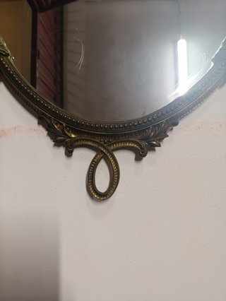 Espejo de pared estilo Isabelino – 92 × 53 cm