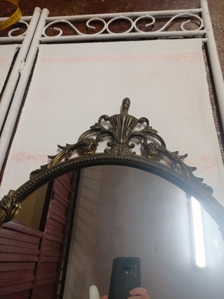 Espejo de pared estilo Isabelino – 92 × 53 cm