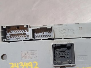 Caja reles / fusibles FIAT CROMA (194)