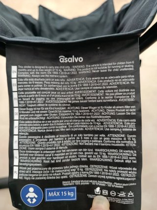 Silla de paseo ligera Asalvo Negra