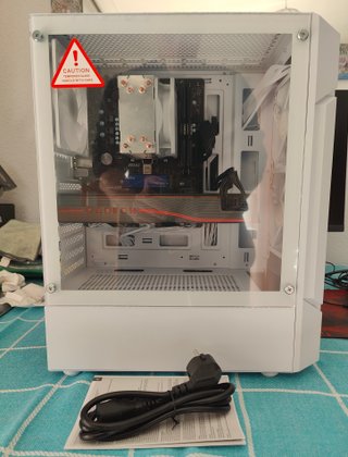PC Gaming ULTRA AMD Ryzen 5 RX 5700XT 32GB PC-208