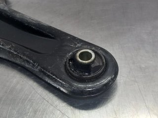 Brazo suspension inferior delantero izquierdo