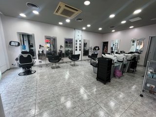Traspaso Peluquería y Barbería