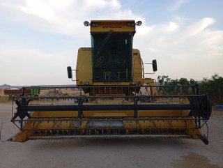 Cosechadora New Holland 8050