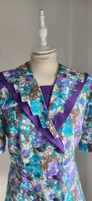 Blusa Vintage Floral Azul y Morado