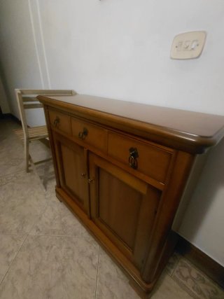 Aparador clásico de madera