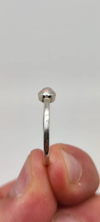 Anillo de Plata y Ópalo.