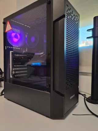 PC Gaming Ryzen 5 5500 / RX 7600 / 16 DDR4 / 1TB