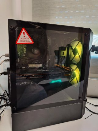 PC Gaming Ryzen 5 5500 / RX 7600 / 16 DDR4 / 1TB