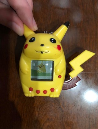 Tamagotchi Pikachu Pokemon Electronic Pet nouveau
