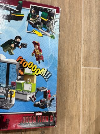 LEGO 76007 Iron Man Malibu Mansion Attack