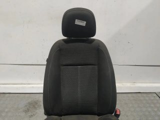 Asiento delantero derecho