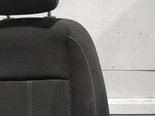 Asiento delantero derecho