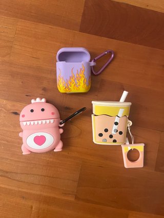 Fundas AirPods: Dinosaurio, Burbuja y Llamas