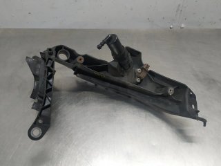 Soporte faro izquierdo AUDI A4 BERLINA (8K2)