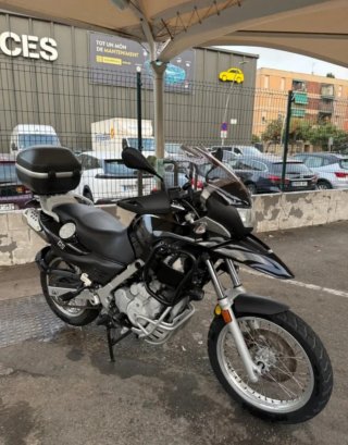 BMW F650 GS Negra y Plata