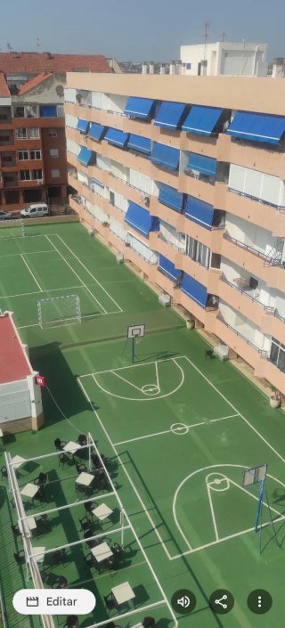 Apartamento, piscina cerca playa y centro Torrevie