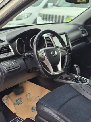 SsangYong Tivoli 2016