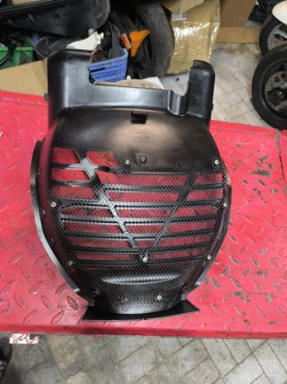 Quilla,Protector radiador Kymco DTX 360