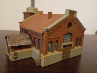 Sala de calderas con chimenea HO 1:87 Kibri 39821