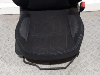 Asiento delantero derecho PEUGEOT 2008