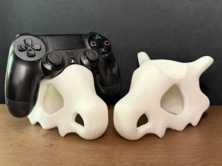 Soporte Mando Cubone Cráneo Pokémon Switch PS4 PS5