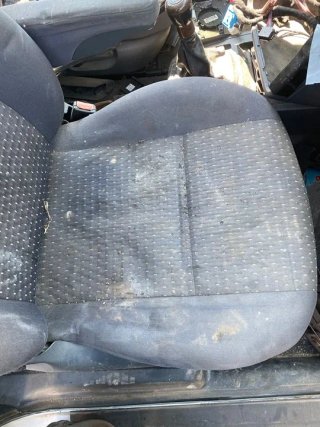 Asiento delantero derecho