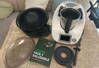 Thermomix TM5 con accesorios