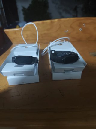 2 Xiaomi Smart Band 8 Nuevas