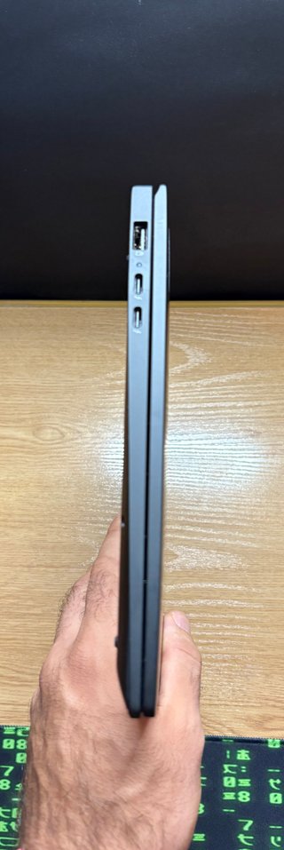Lenovo ThinkPad X1 Carbon Gen 13 Ultra 7 32RAM 1TB