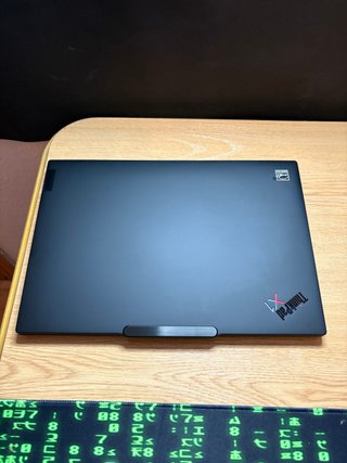 Lenovo ThinkPad X1 Carbon Gen 13 Ultra 7 32RAM 1TB