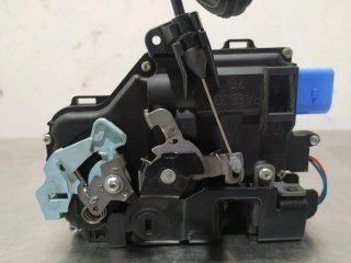 Cerradura puerta trasera izquierda SKODA OCTAVIA