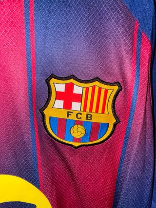 Camiseta FC Barcelona Talla M  Nombre Lamine Yamal