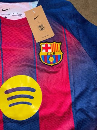 Camiseta FC Barcelona Talla M  Nombre Lamine Yamal