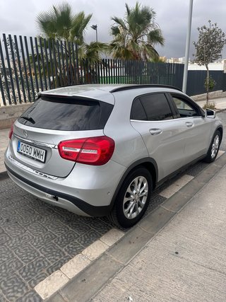 Mercedes-Benz GLA 2015