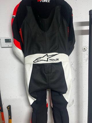 Mono Alpinestars Negro/Rojo  Literal 1 ruta