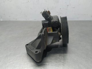 Bomba direccion FORD FIESTA BERLINA