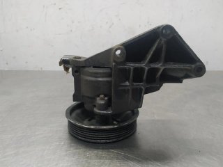 Bomba direccion FORD FIESTA BERLINA