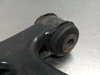 Brazo suspension inferior delantero izquierdo