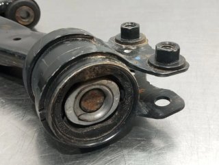 Brazo suspension inferior delantero izquierdo