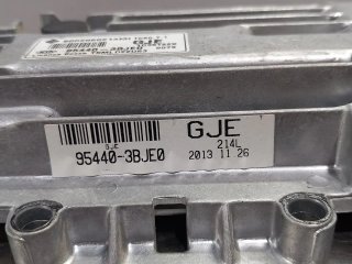Centralita motor uce KIA SORENTO R (XM)