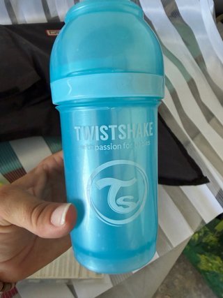 Biberón Twistshake azul