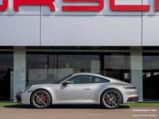 Porsche 911 Carrera 4