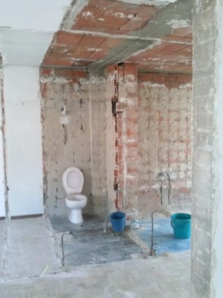 Servicio de demolición y desescombro