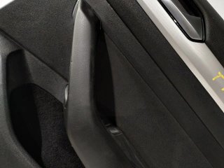 Guarnecido puerta trasera derecha VOLKSWAGEN