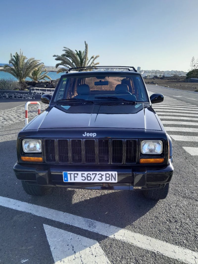 Jeep Cherokee Limited 1998 gasolina automático - foto 1